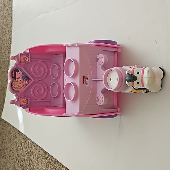 Little people princess carriage with building blocks. - Picture 10 of 12